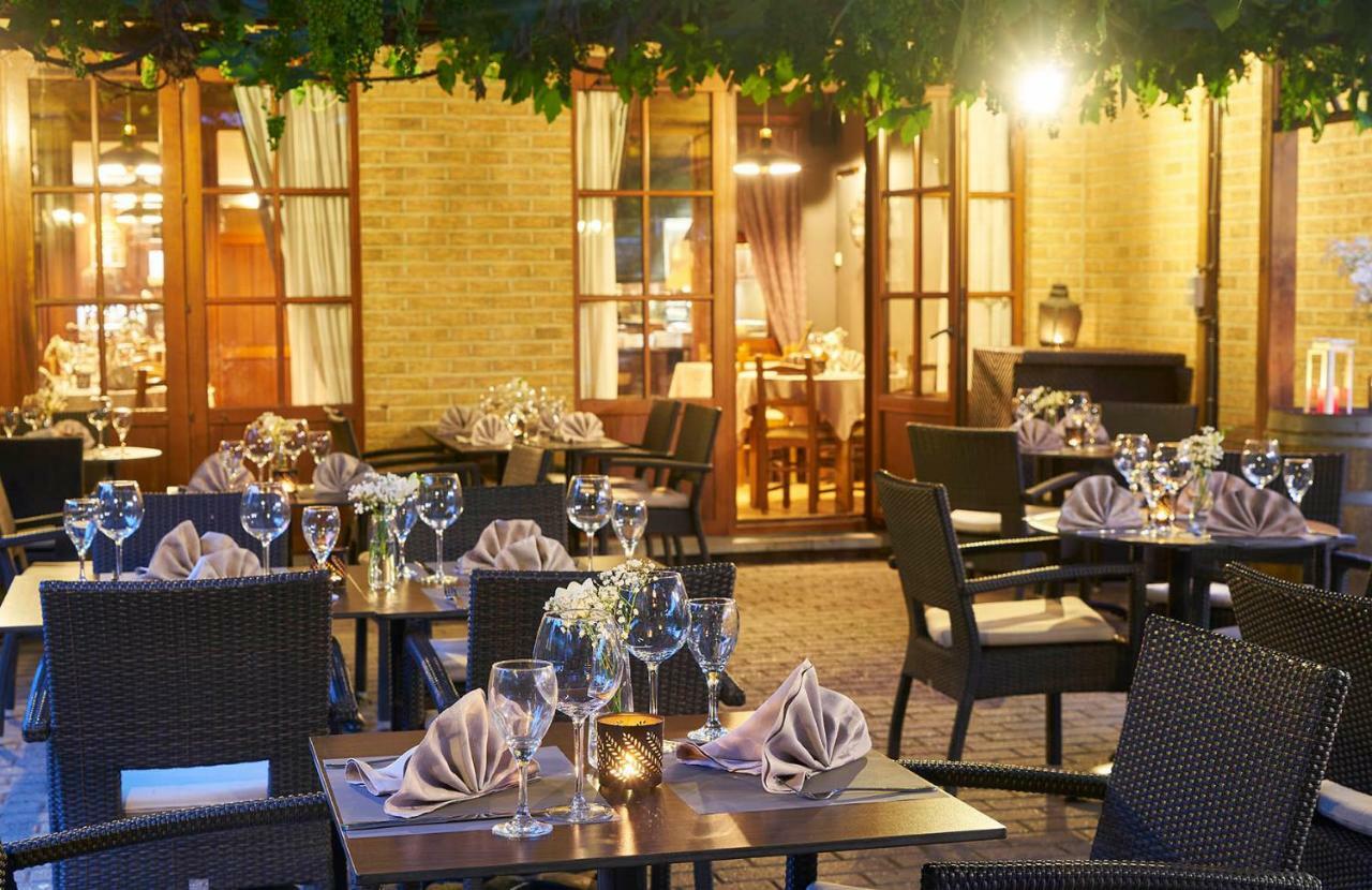 Dc Hotel & Restaurant Brussels South Anderlecht Exterior photo